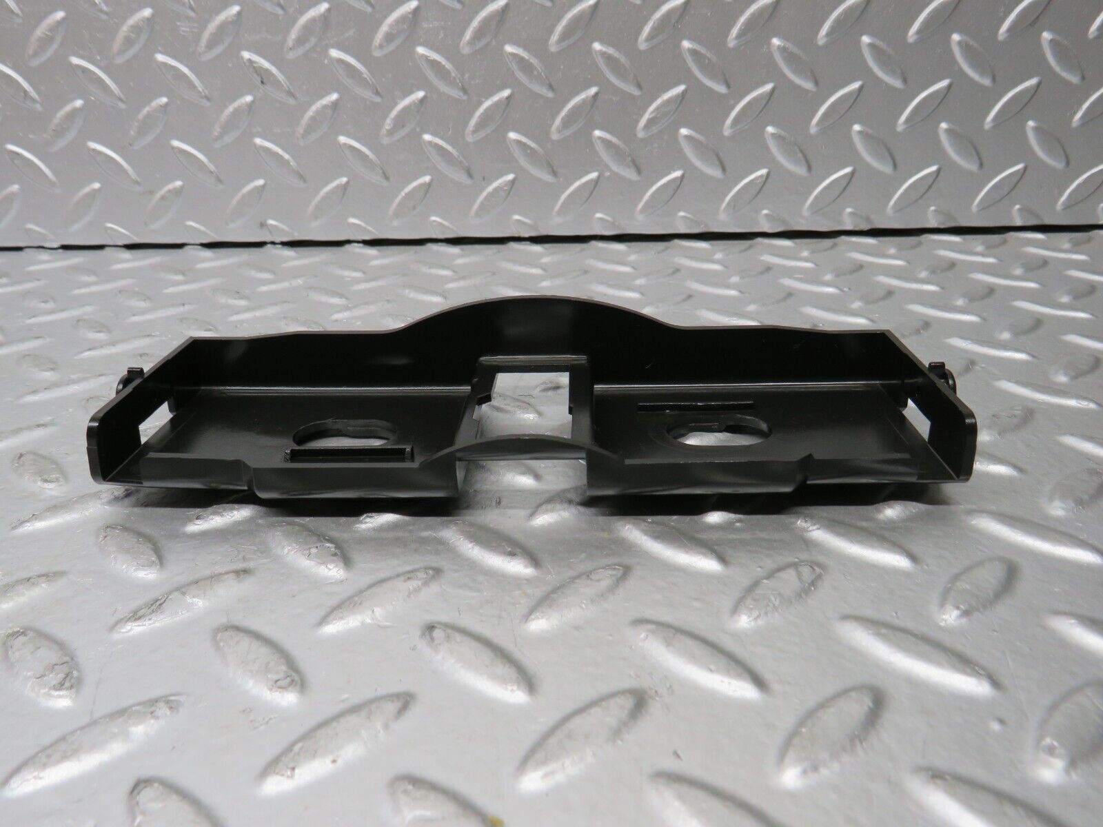 30305 Mercedes-Benz W124 230E Heating Regulator Holder 1248330214