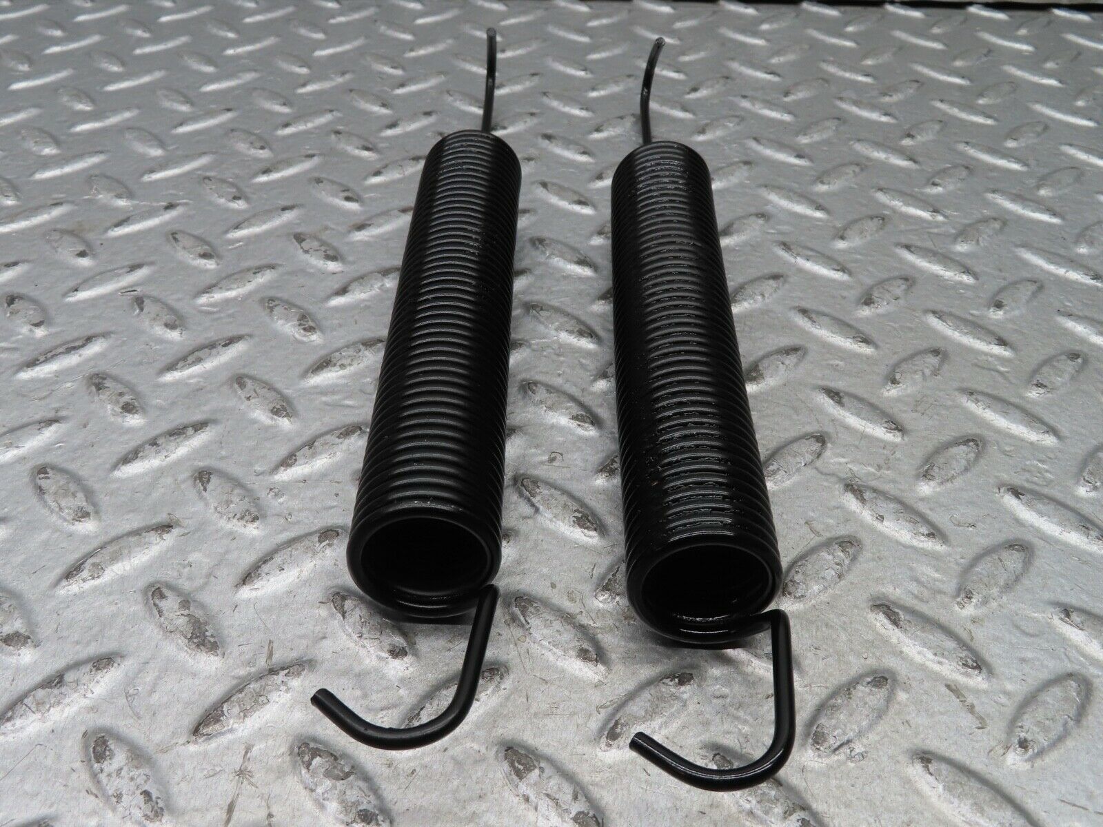 19682 Mercedes-Benz C140 CL420 Coupe Trunk Lid Hinge Spring Pair