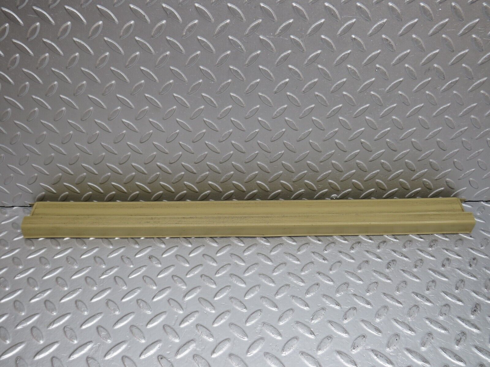 38695 Mercedes-Benz W201 190E 2.6L Front Right Door Sill