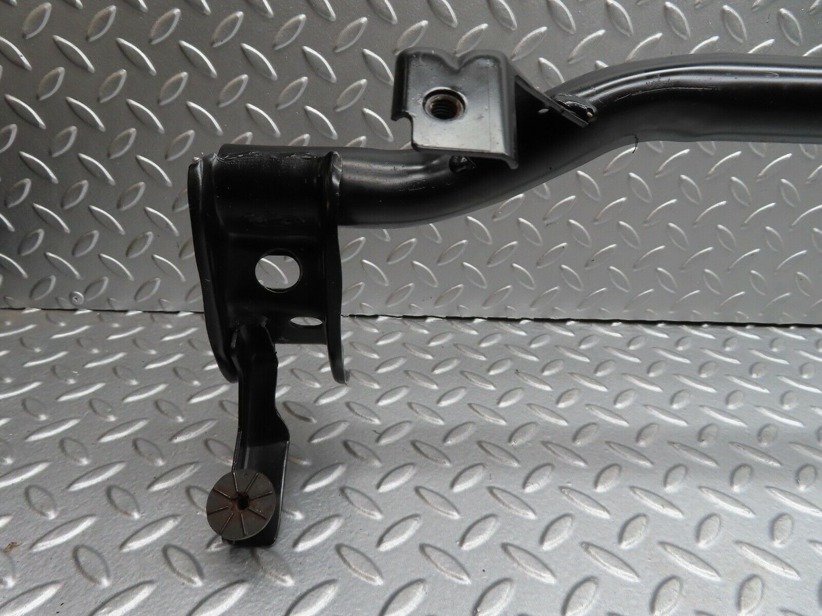 19606 Mercedes-Benz C140 CL420 Coupe Dashboard Bracket