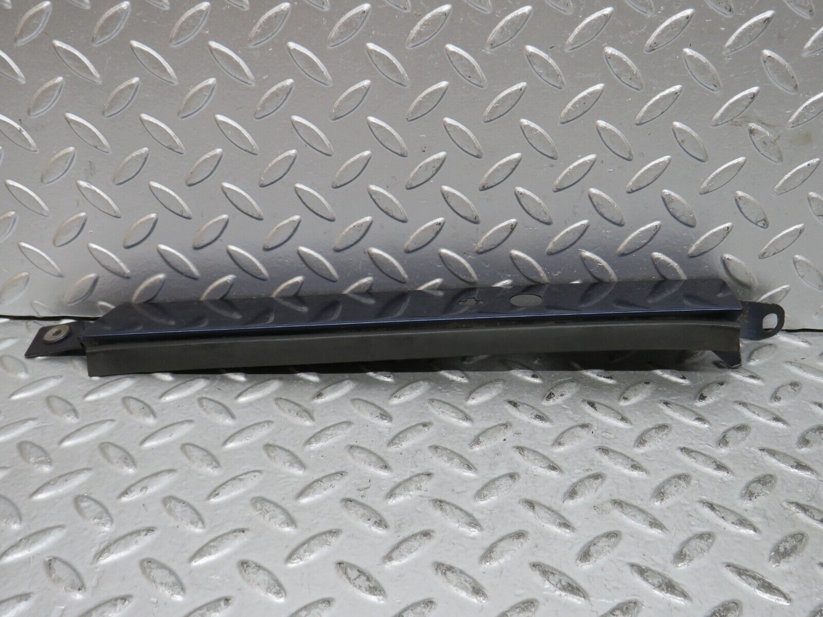 29089 Mercedes-Benz C124 320CE Coupe Under Headlight Trim Left Side