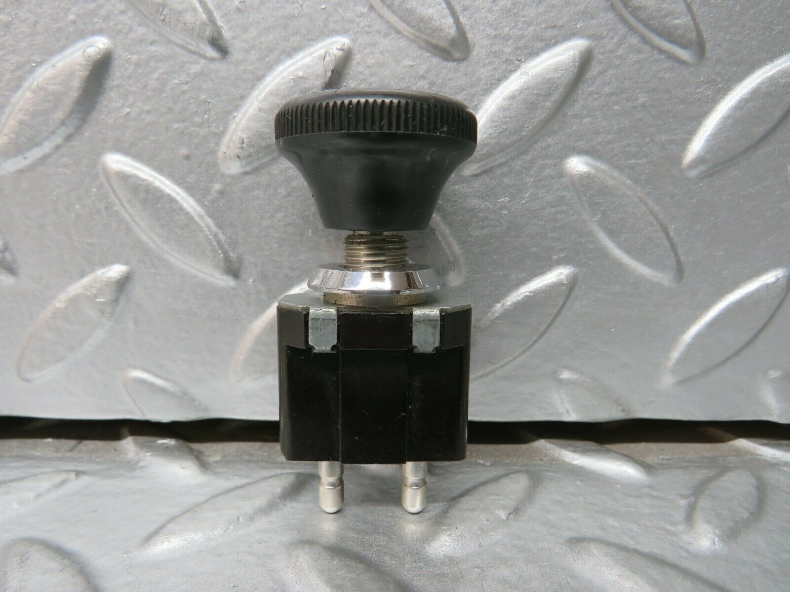 23628 Mercedes-Benz W114 280E Rear Dome Light Switch 8578