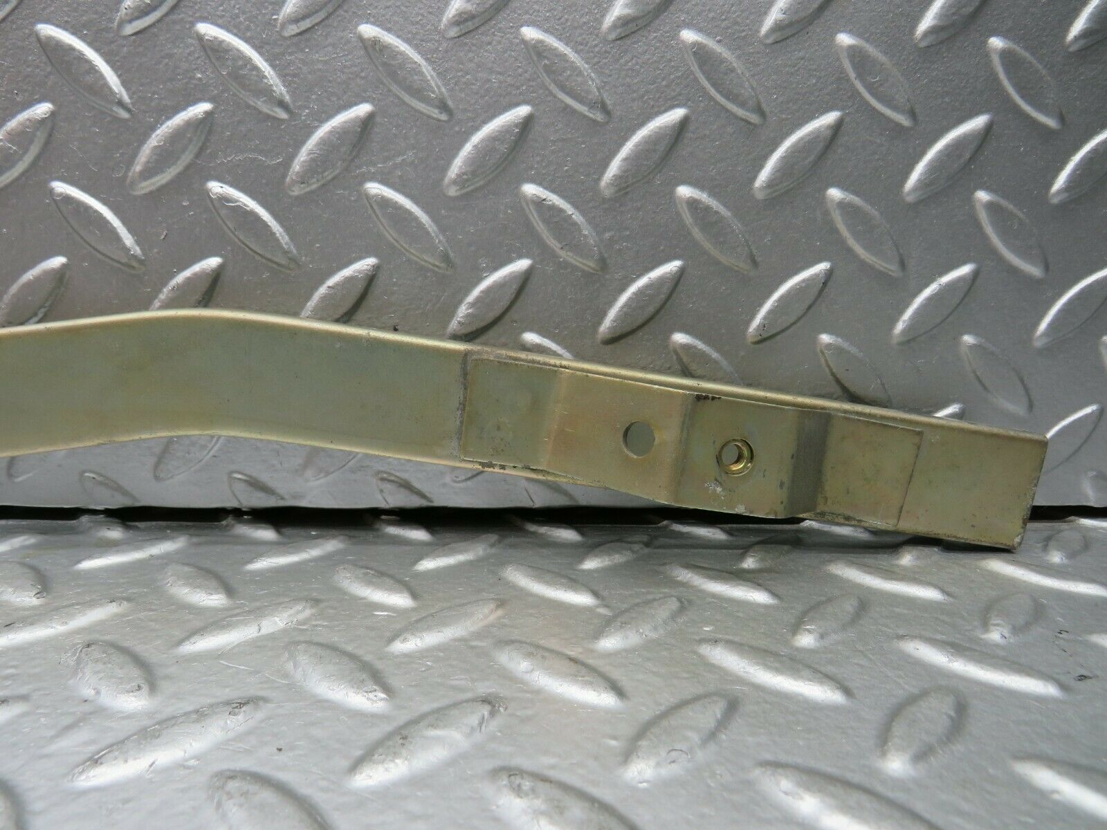 22899 Mercedes-Benz C107 450SLC Coupe Rear Left Window Channel