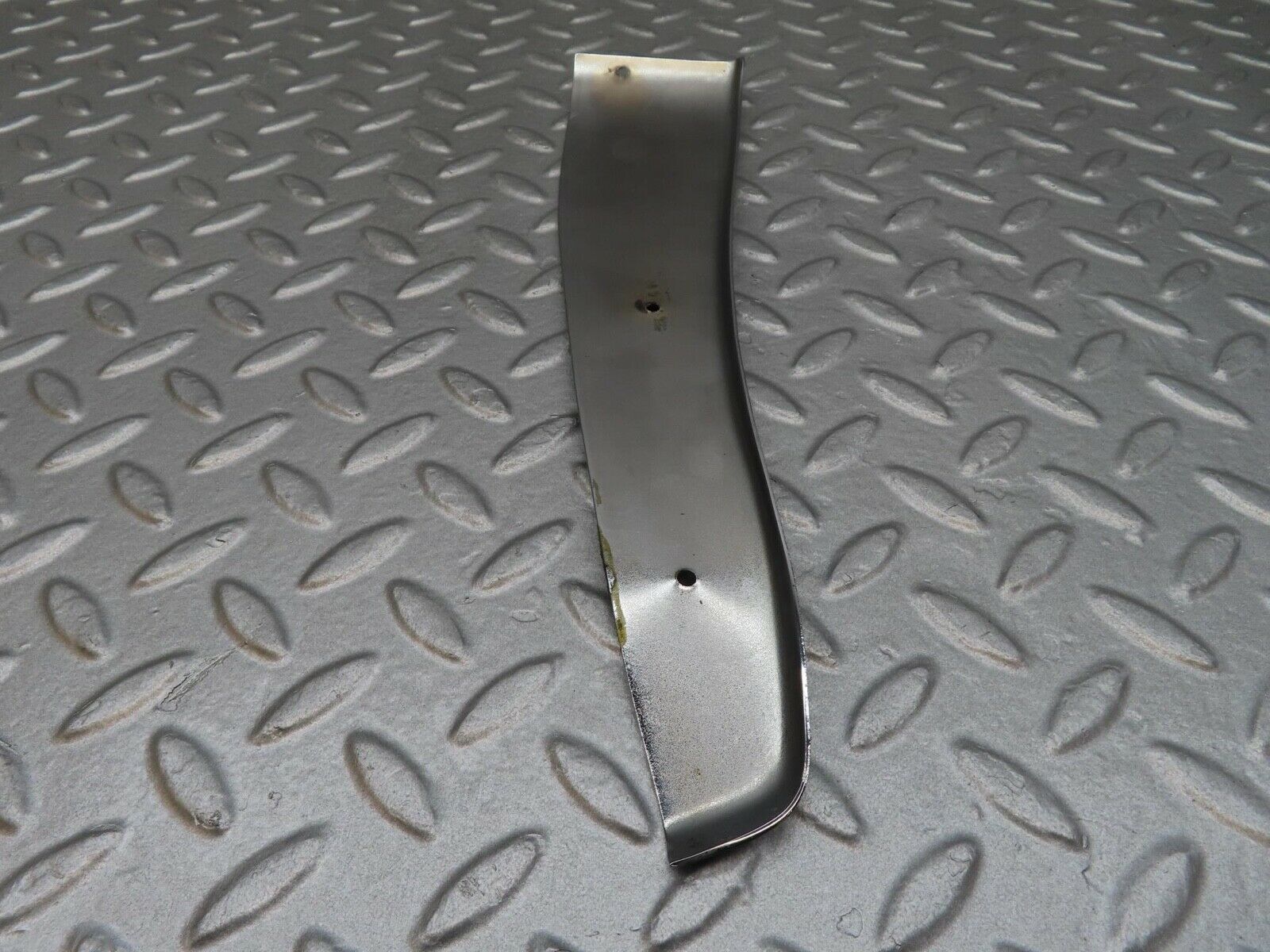 13983 Mercedes-Benz C107 280SLC Right Door Chrome Cover