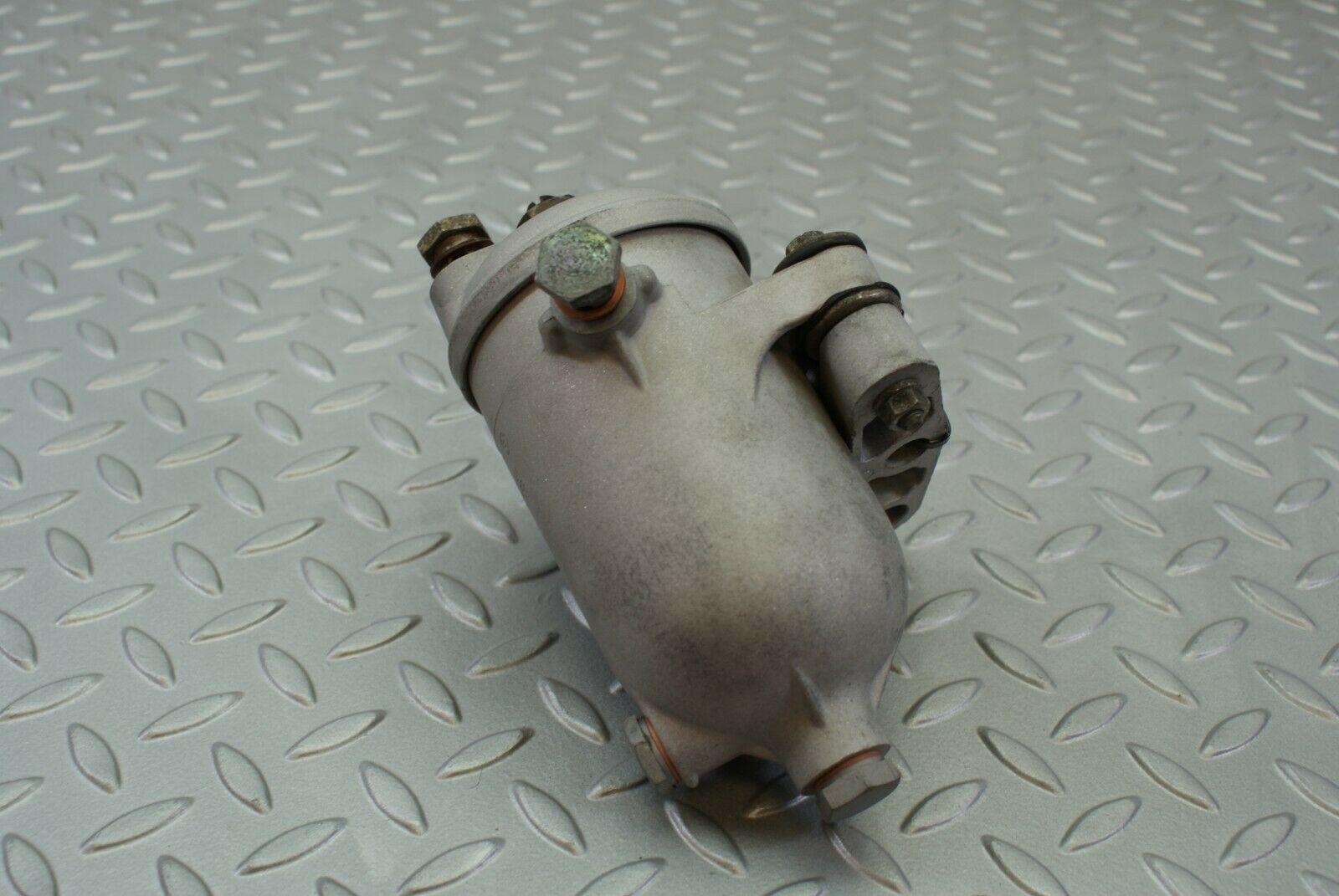 3066 Mercedes-Benz W115 220D Fuel Filter House FJ/AF 5/36