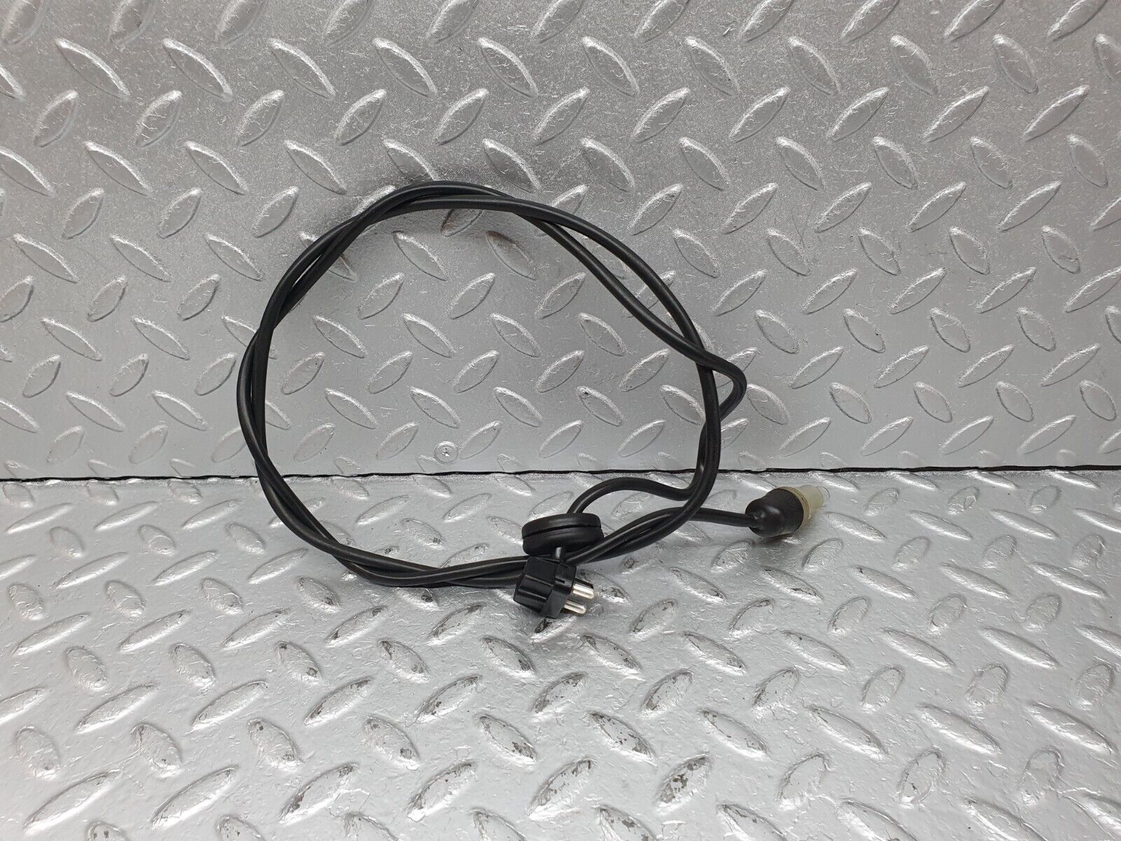 41089 Mercedes-Benz W126 300SE Front Wing Indicator Cable Wire 1249971881