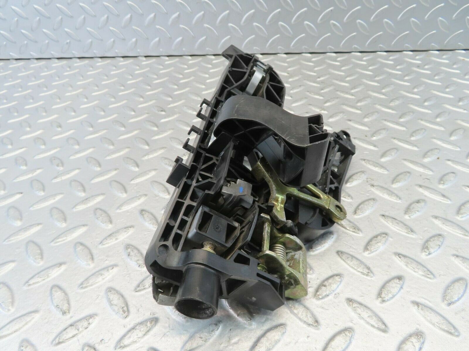 11174 Mercedes-Benz W221 S320 Rear Left Door Handle