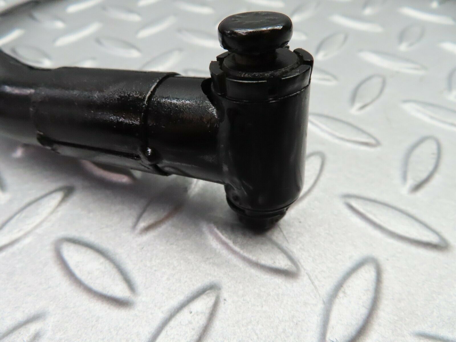 5585 Mercedes-Benz W124 230E Trunk Lid Hinge Right Side 1247500828