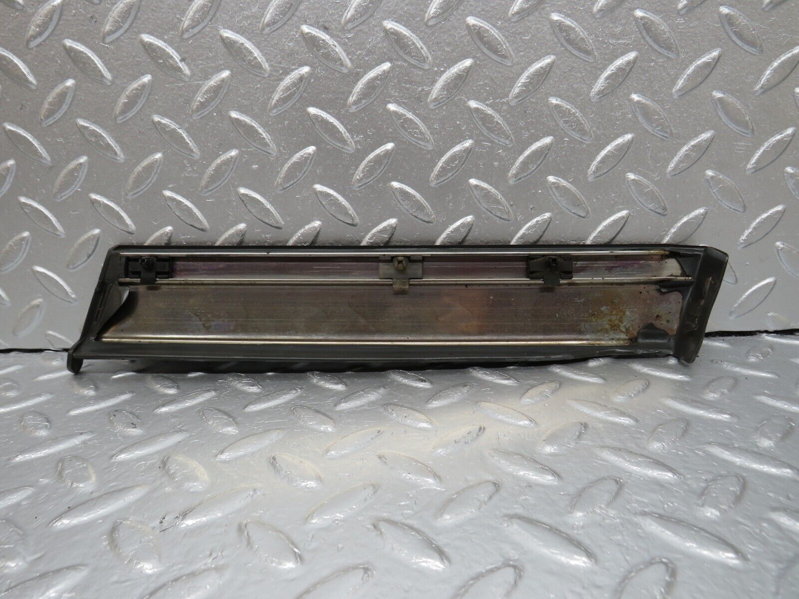 33995 Mercedes-Benz W124 260E Front Left Fender Wing Lower Moulding Trim