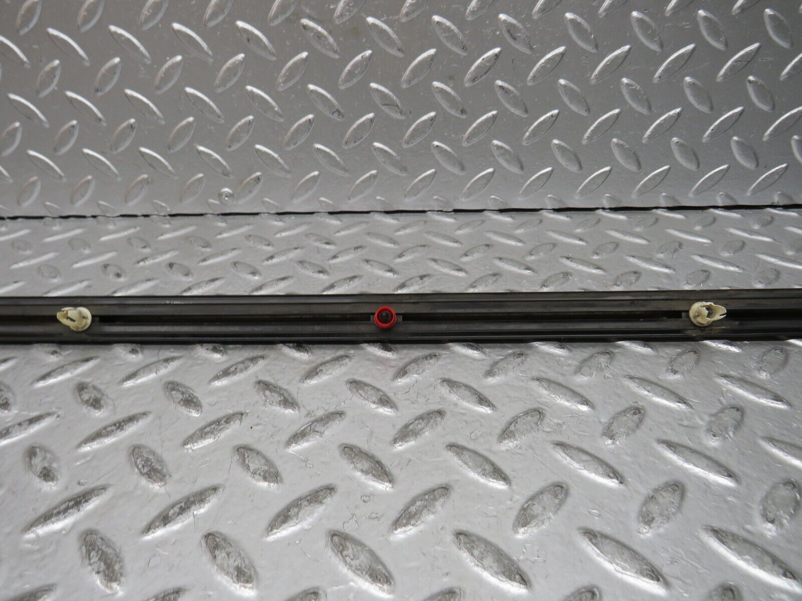 28623 Mercedes-Benz W123 280E Rear Left Door Centre Moulding Trim