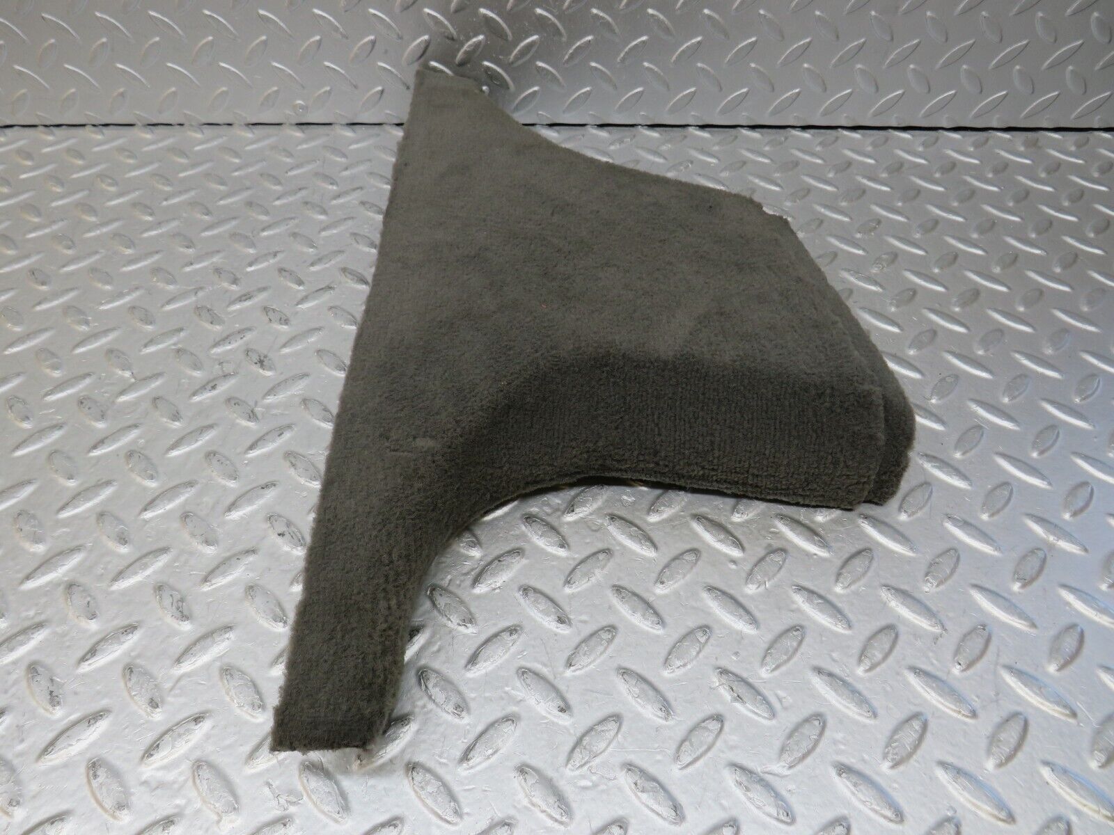 35203 Mercedes-Benz W221 B Pillar Lower Cover Right Side Grey 2216901225