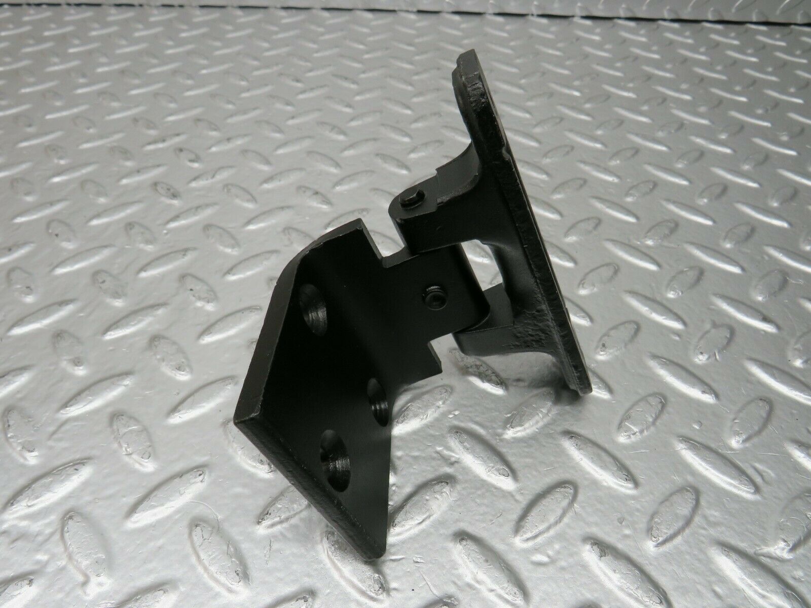 24523 Mercedes-Benz W108 Front Door Hinge Left/Right