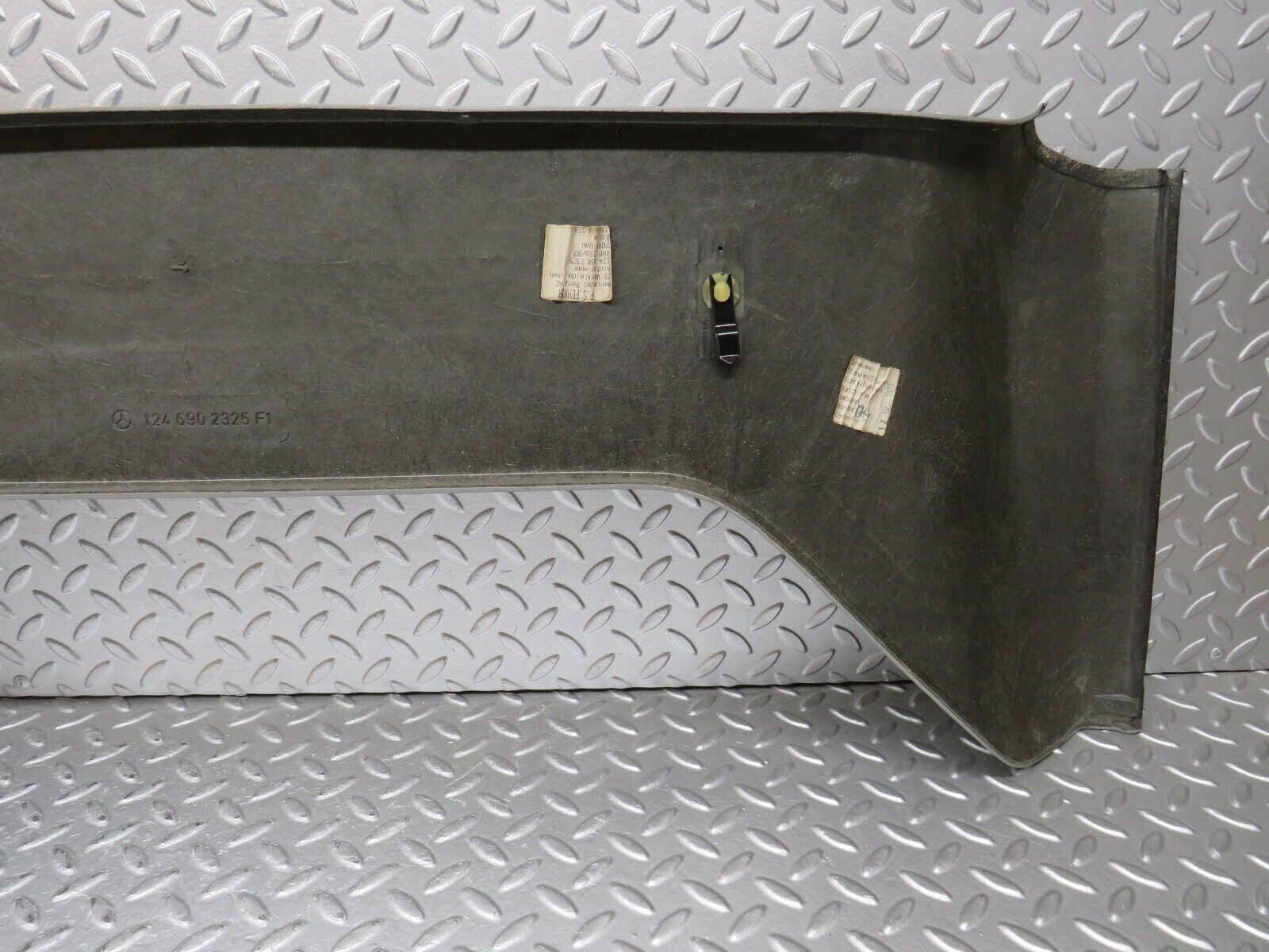 31278 Mercedes-Benz S124 220TE Headlining Roof Panel Rear Grey 1246902325