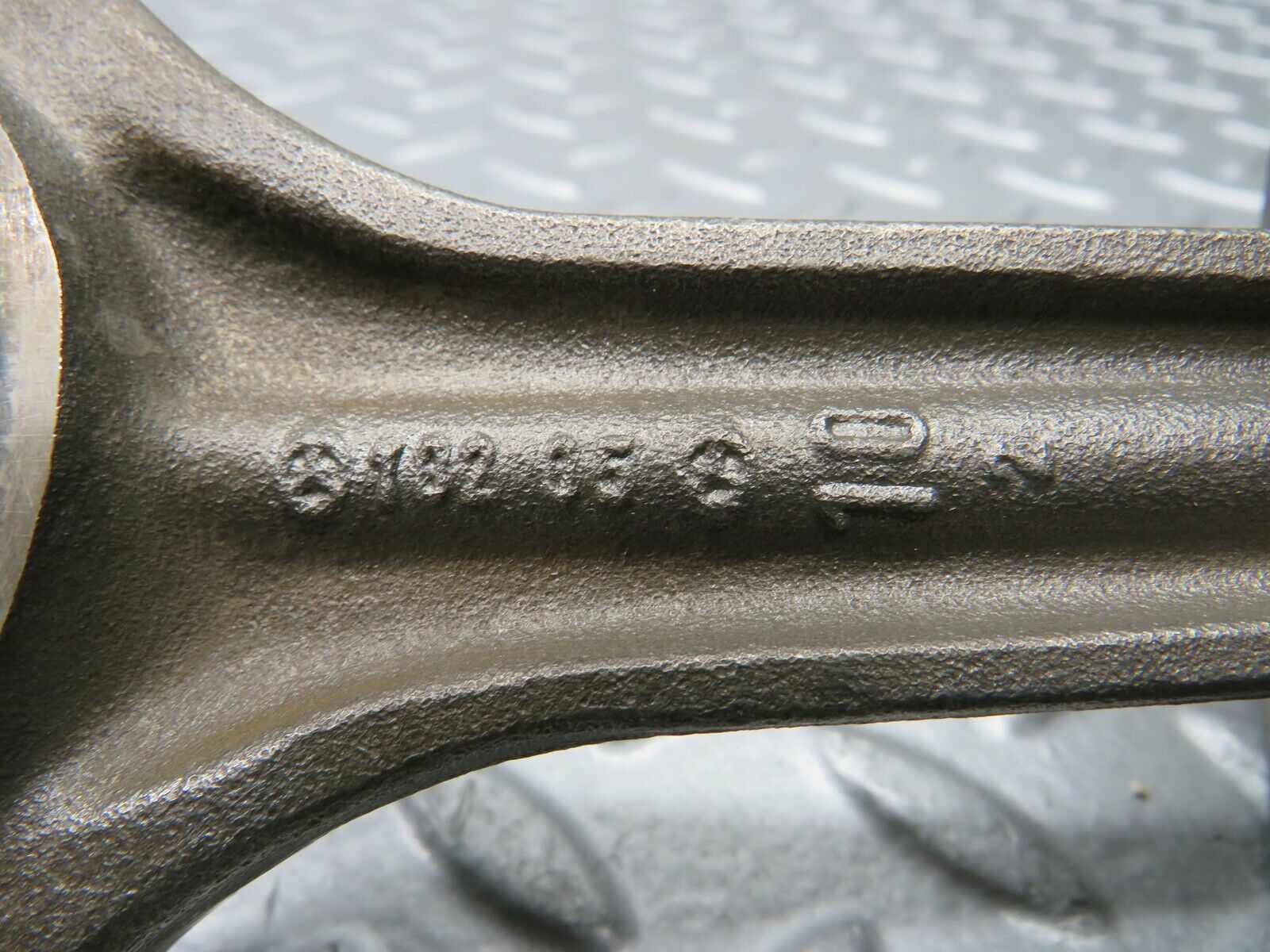 21750 Mercedes-Benz W126 300SE Piston With Connecting Rod 88.485 mm