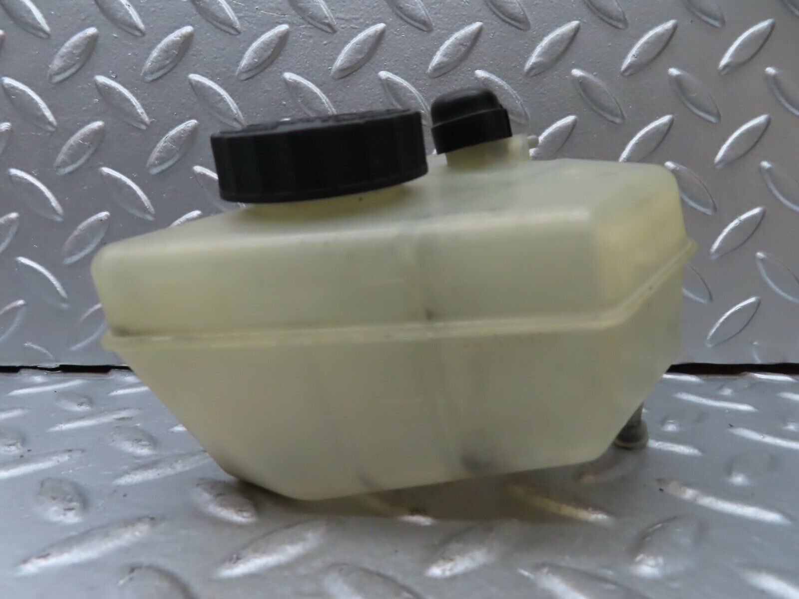 20104 Mercedes-Benz R129 300SL Coupe Brake Fluid Reservoir Tank