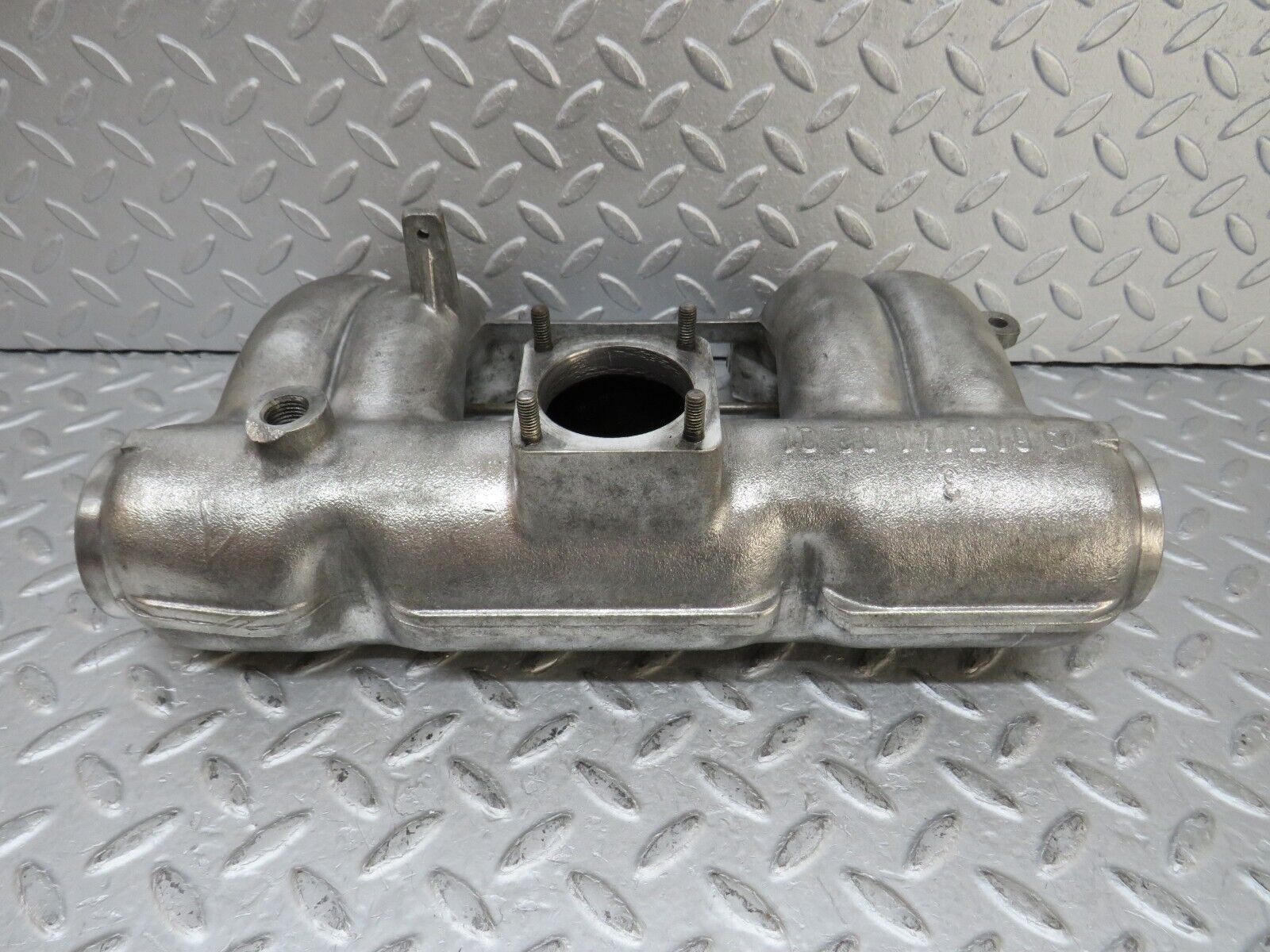 35927 Mercedes-Benz 240D OM616.912 Intake Manifold 6151410201