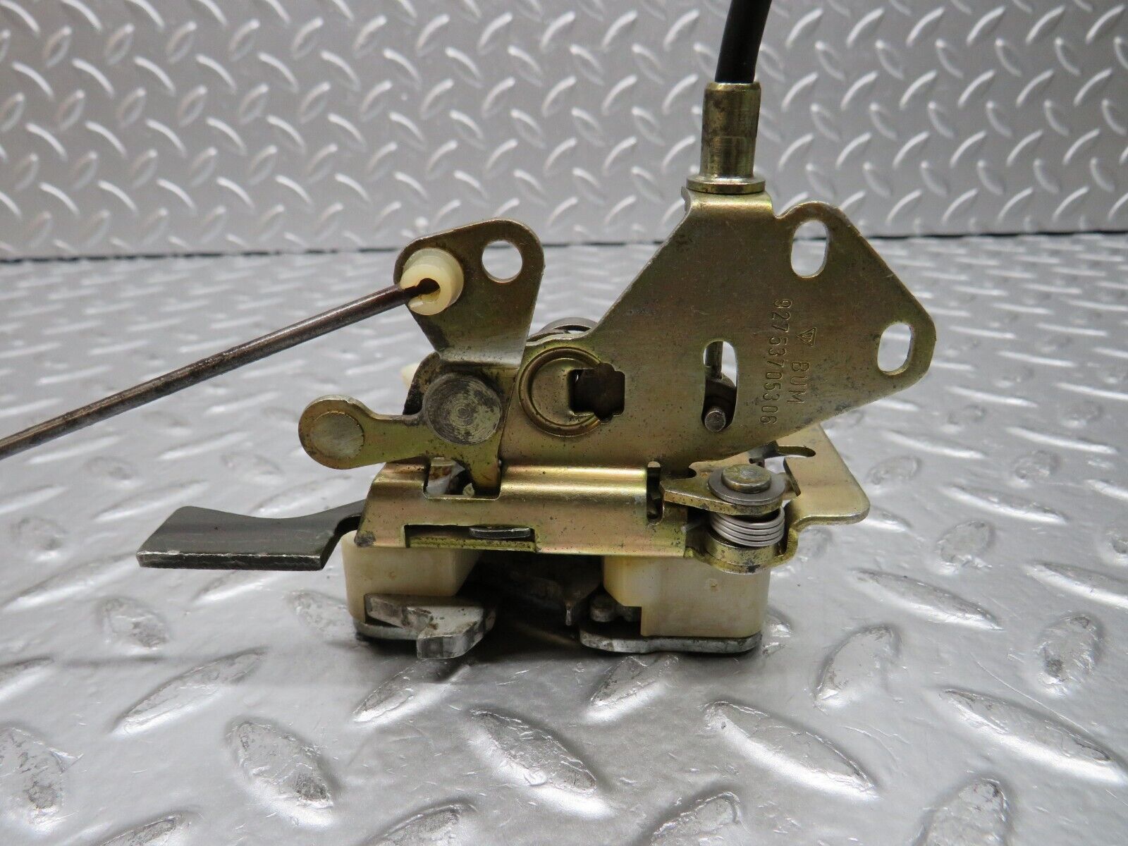 30103 Porsche 924 Left Door Lock Mechanism 92753705306 92853715303