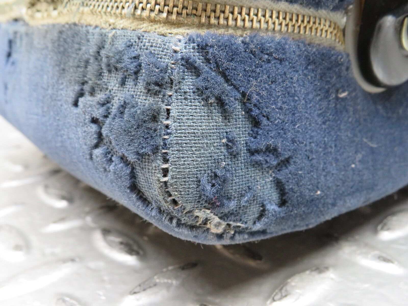 29959 Mercedes-Benz W116 450SEL Rear Seat Armrest Blue