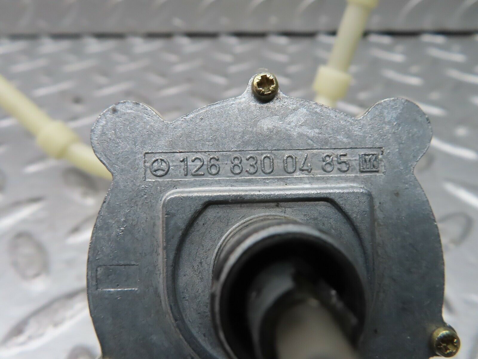 21661 Mercedes-Benz W126 300SE Heater Regulator 1268300485