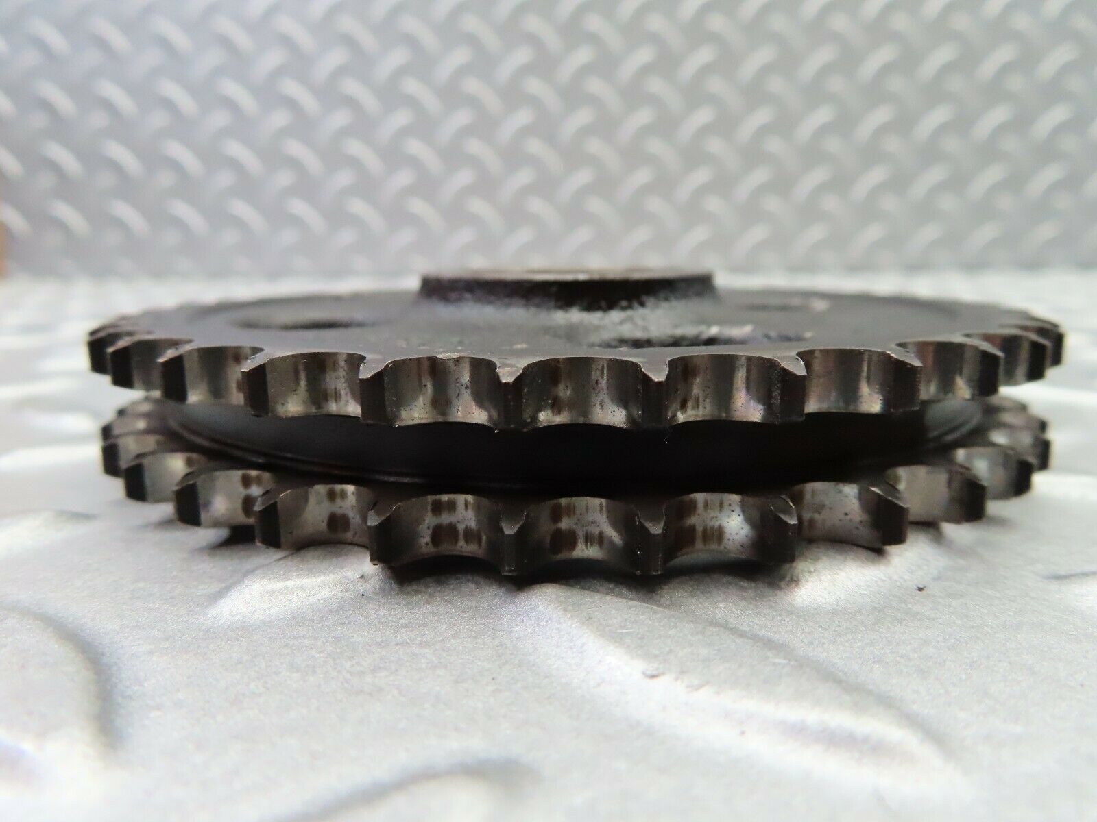 6298 Mercedes-Benz W126 380SE Camshaft Timing Gear 1160520601