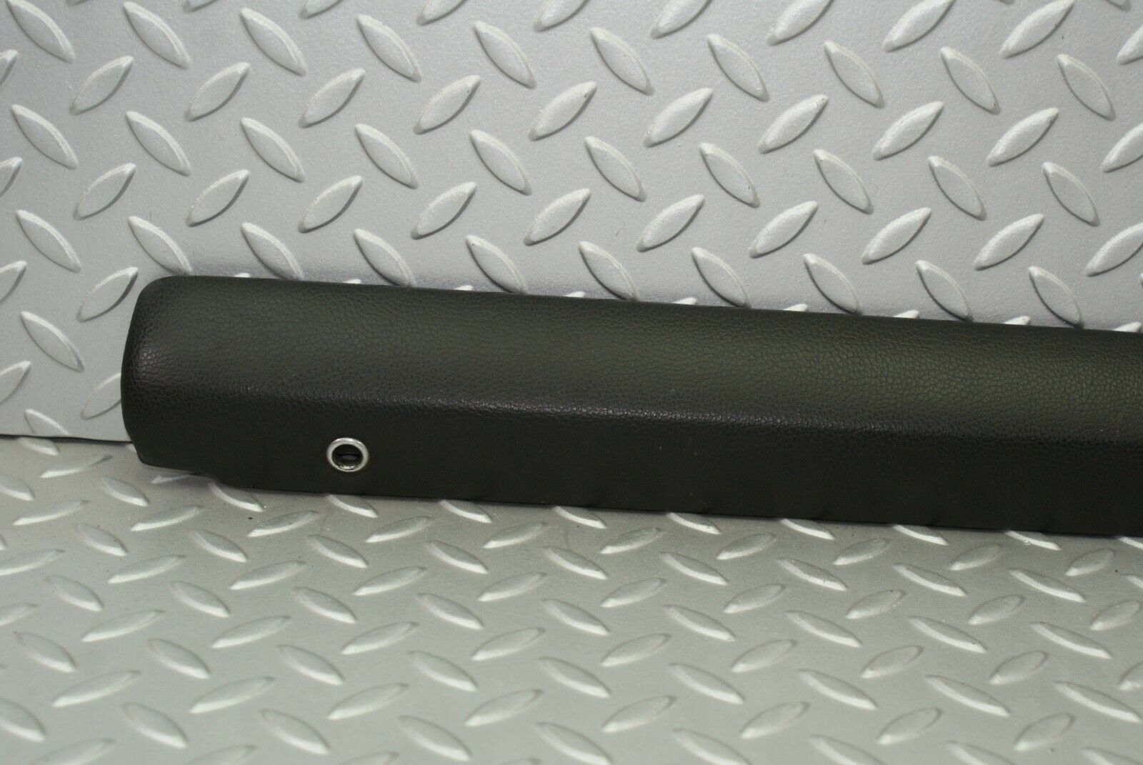 3112 Mercedes-Benz W115 220D Front Right Upper Door Panel Black