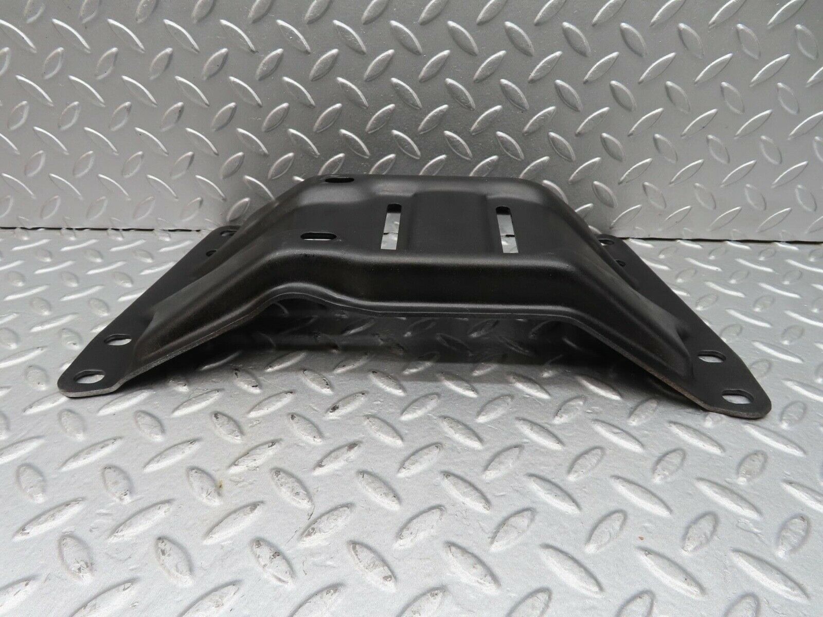 14239 Mercedes-Benz W116 350SE Gearbox Mount Bracket