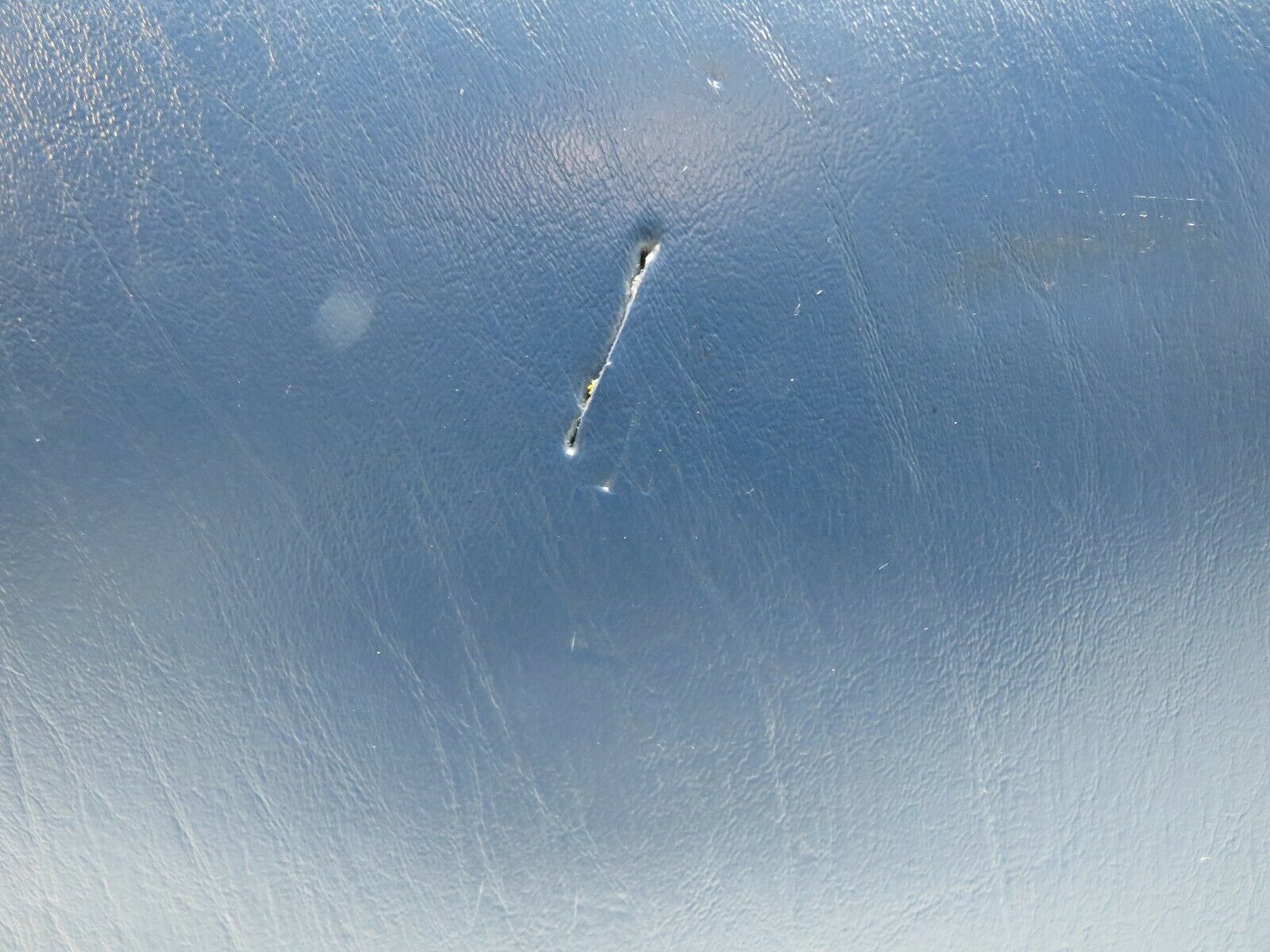 22933 Mercedes-Benz C123 230CE Coupe Centre Console Blue