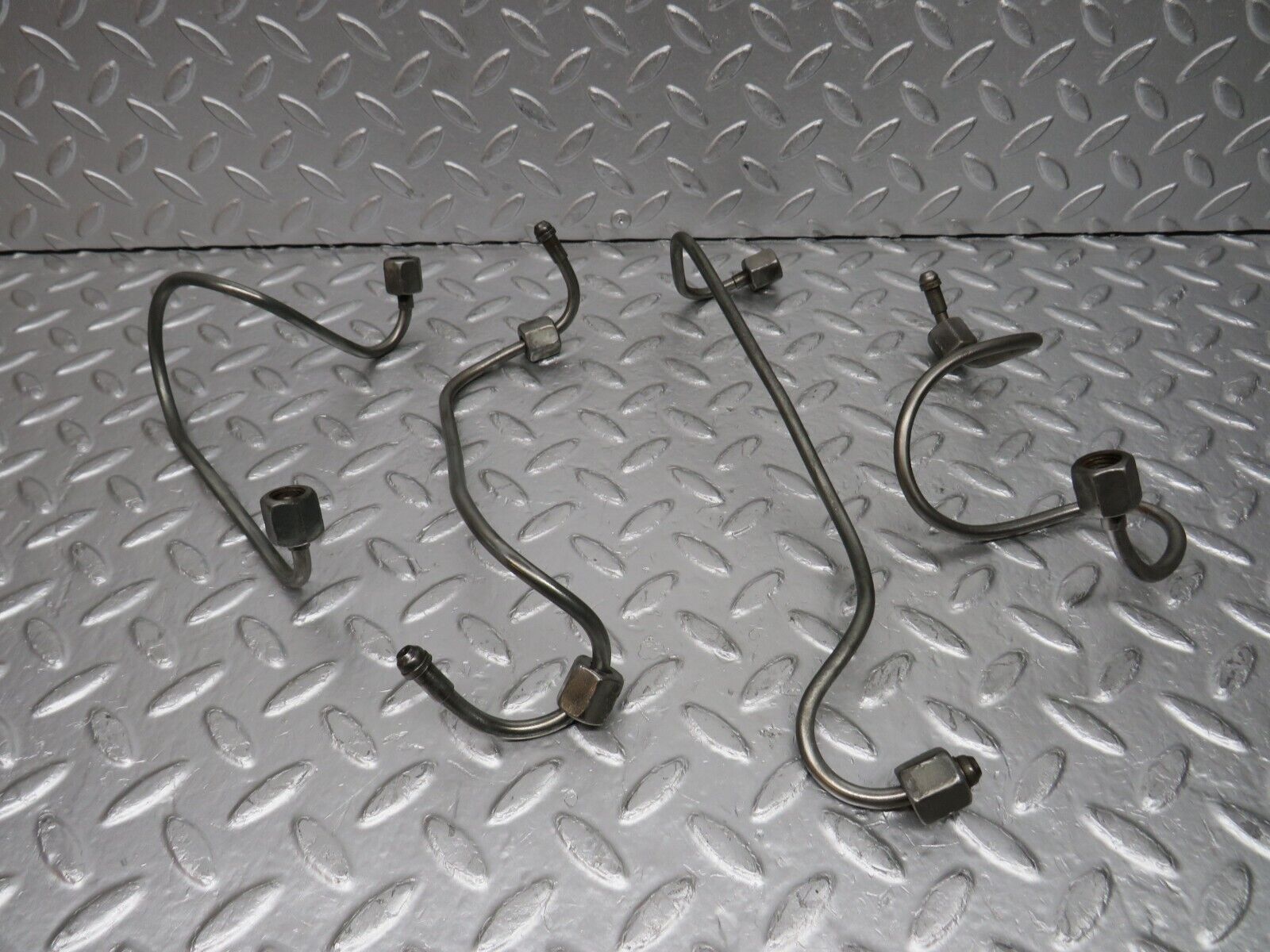 32940 Mercedes-Benz W123 300D Fuel Line Hose Set