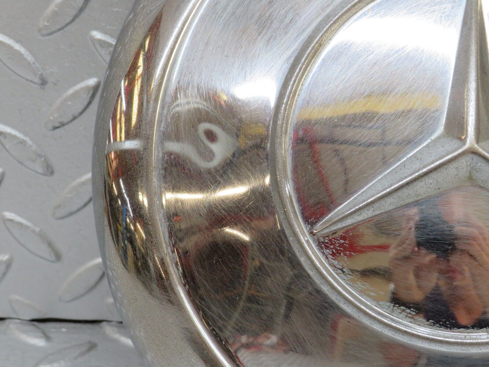 35761 Mercedes-Benz W108 Chrome Wheel Hub Cap