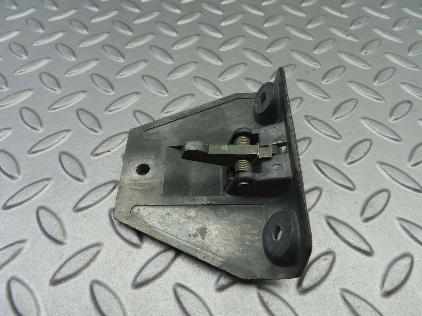 6883 Mercedes-Benz C107 350SLC Coupe Boot Latch Lock