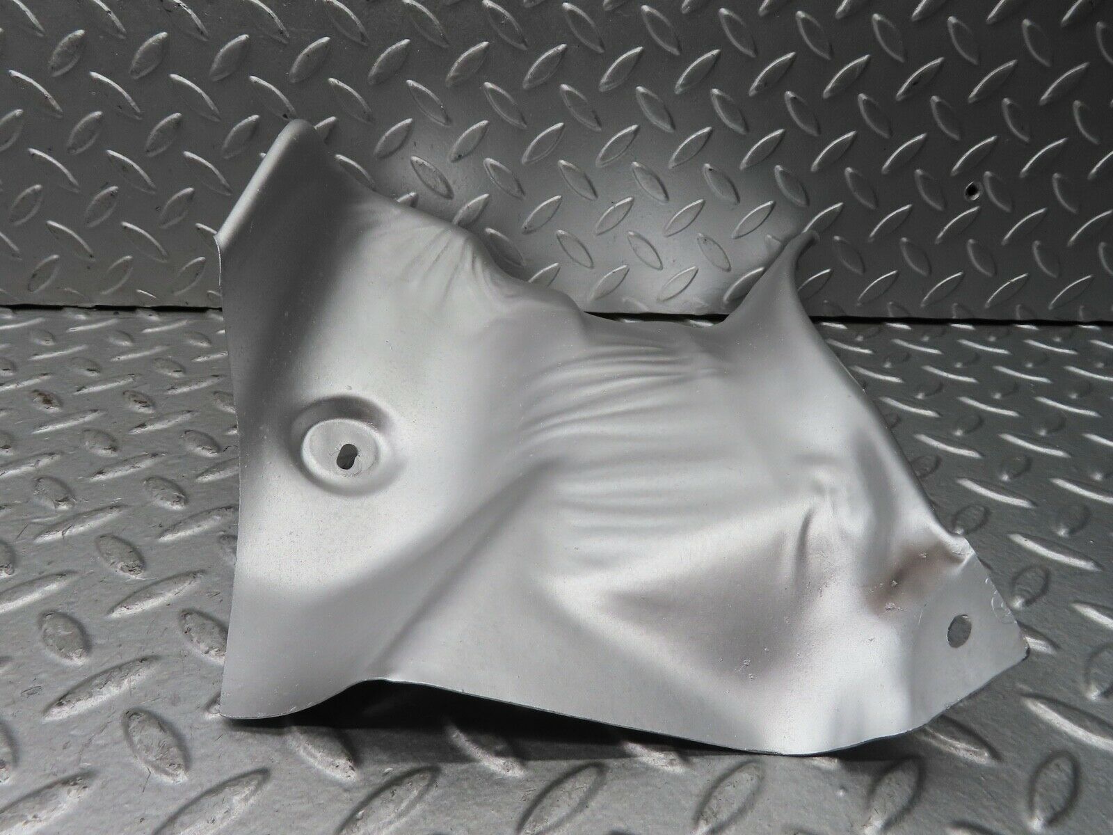 19698 Mercedes-Benz C140 CL420 Coupe Exhaust Heat Shield