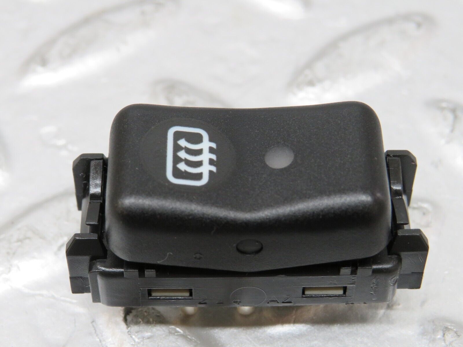 25814 Mercedes-Benz W124 280E Rear Windscreen Defroster Switch 1298207410