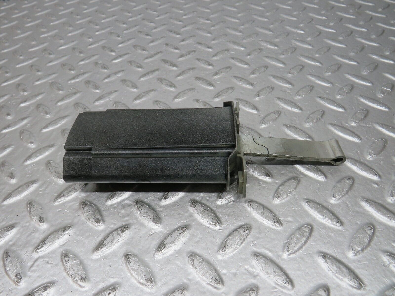 31800 Mercedes-Benz W201 190LE 1.8L Door Safety Check Strap