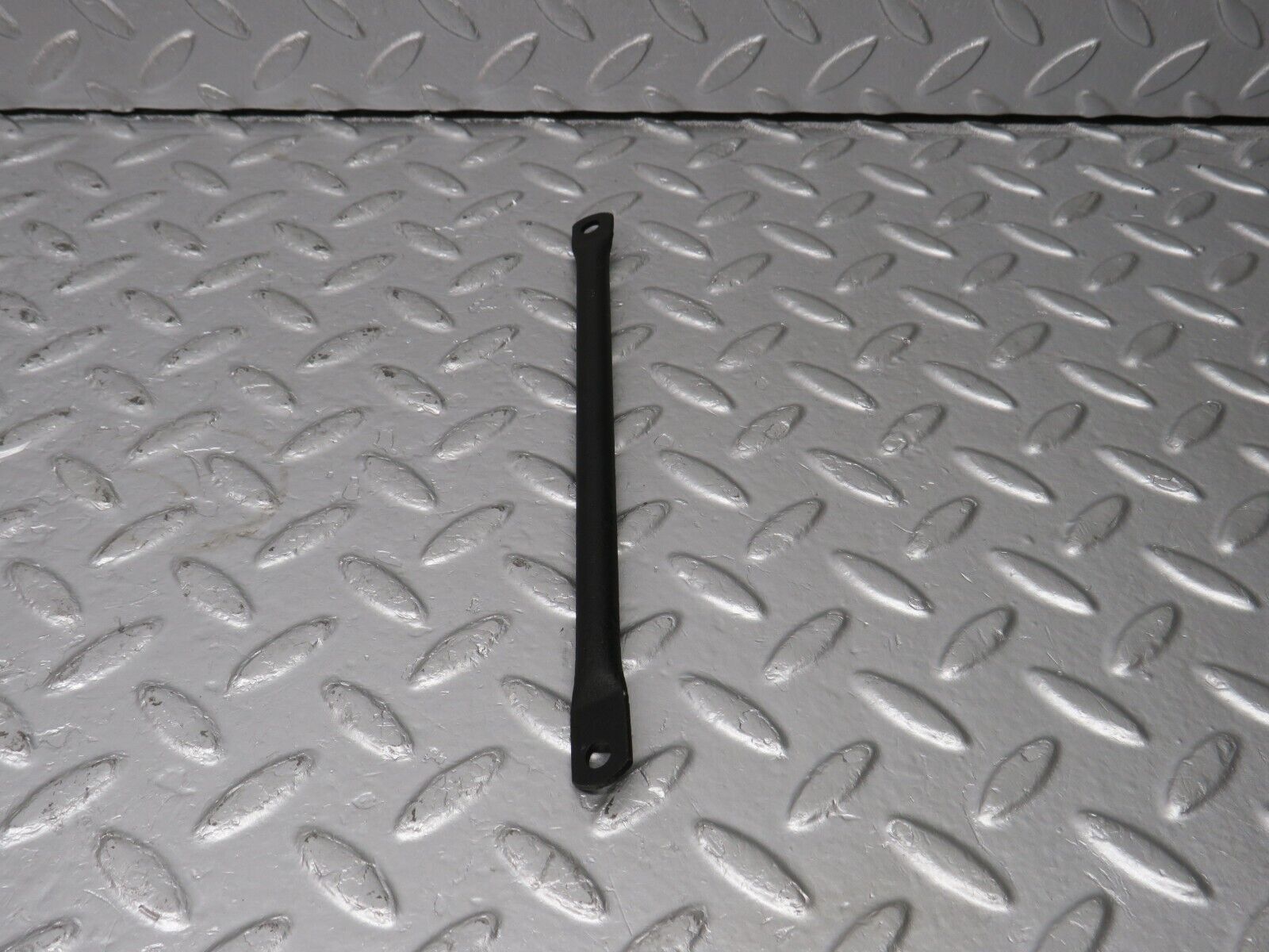 40515 Mercedes-Benz W110 230 Air Intake Manifold Support Bracket