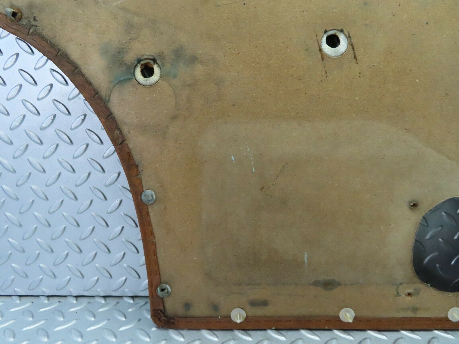 7962 Mercedes-Benz W115 220D Rear Right Door Card