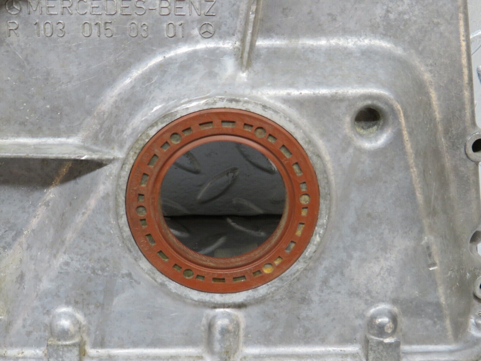 32643 Mercedes-Benz S124 300TE Wagon Timing Chain Cover 1030150301