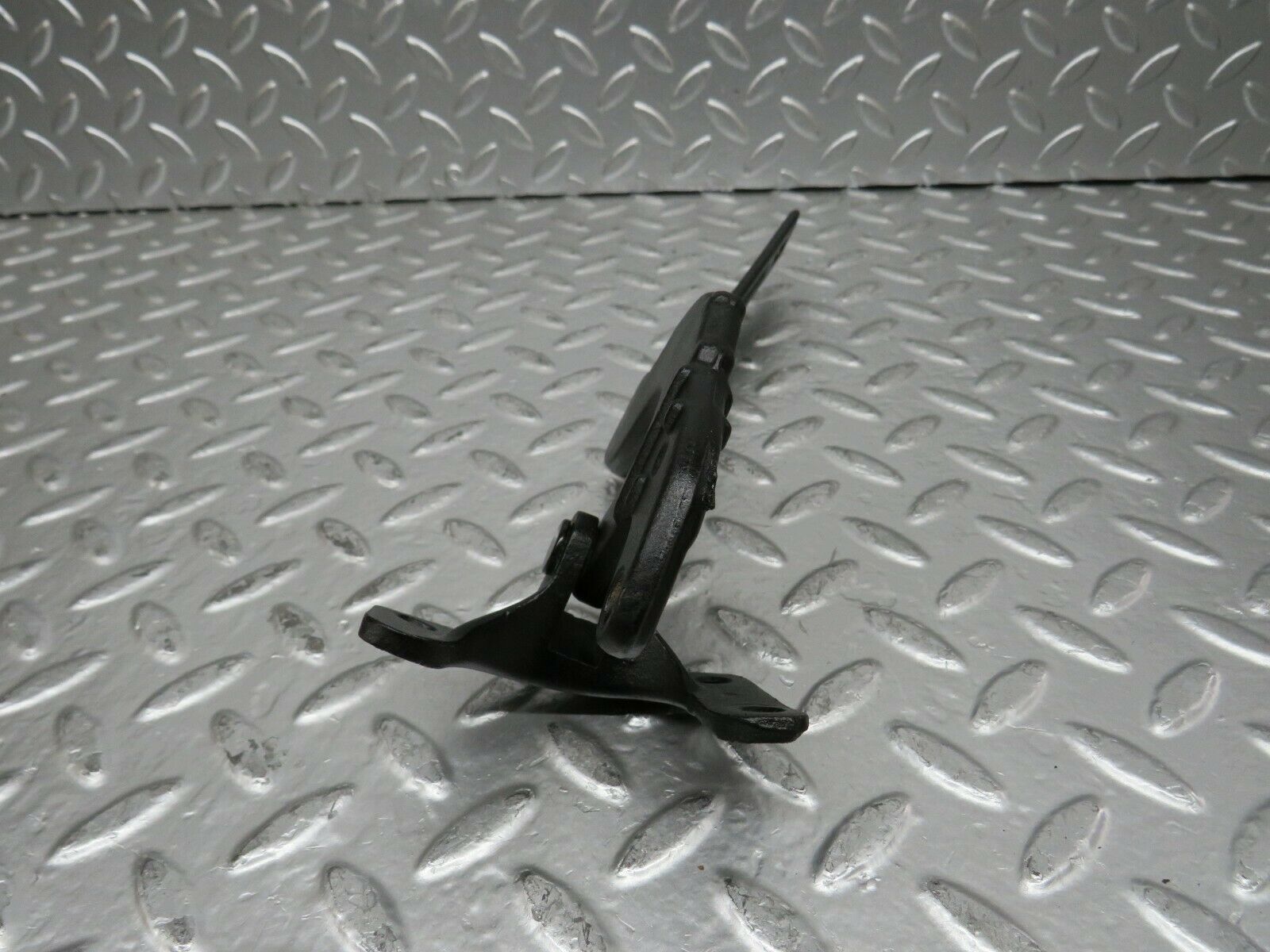 24241 Mercedes-Benz S124 220TE Wagon Trunk Lid Hinge Right Side 1247430451