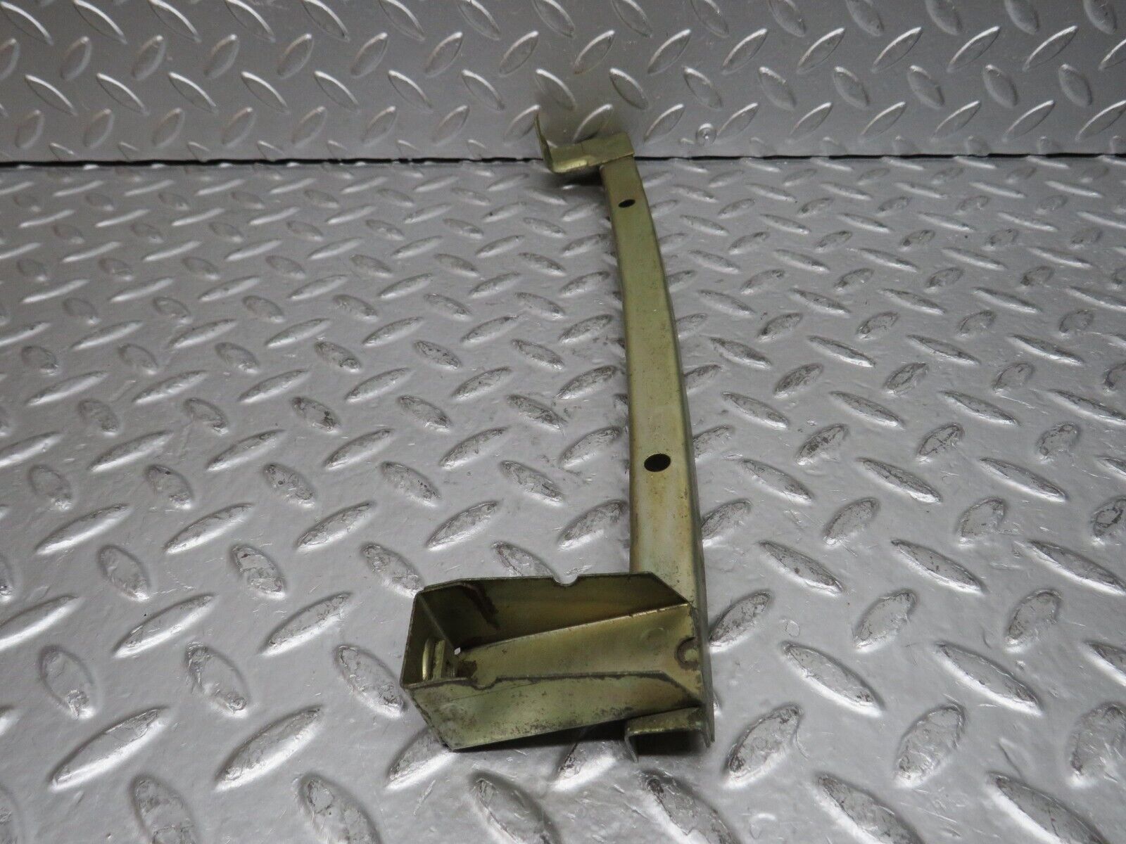 29642 Mercedes-Benz W123 230E Rear Right Window Channel