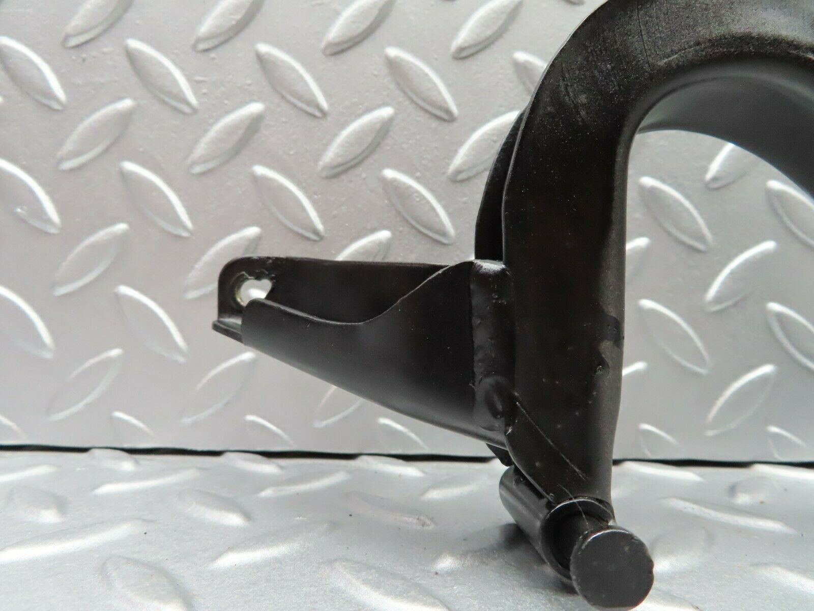 5728 Mercedes-Benz W123 200 Trunk Lid Hinge Left Side 1237500187