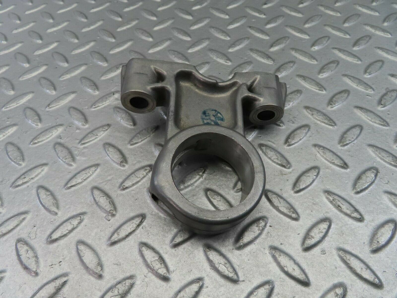 9125 Mercedes-Benz W108 Camshaft Tower Bearing 1140510016