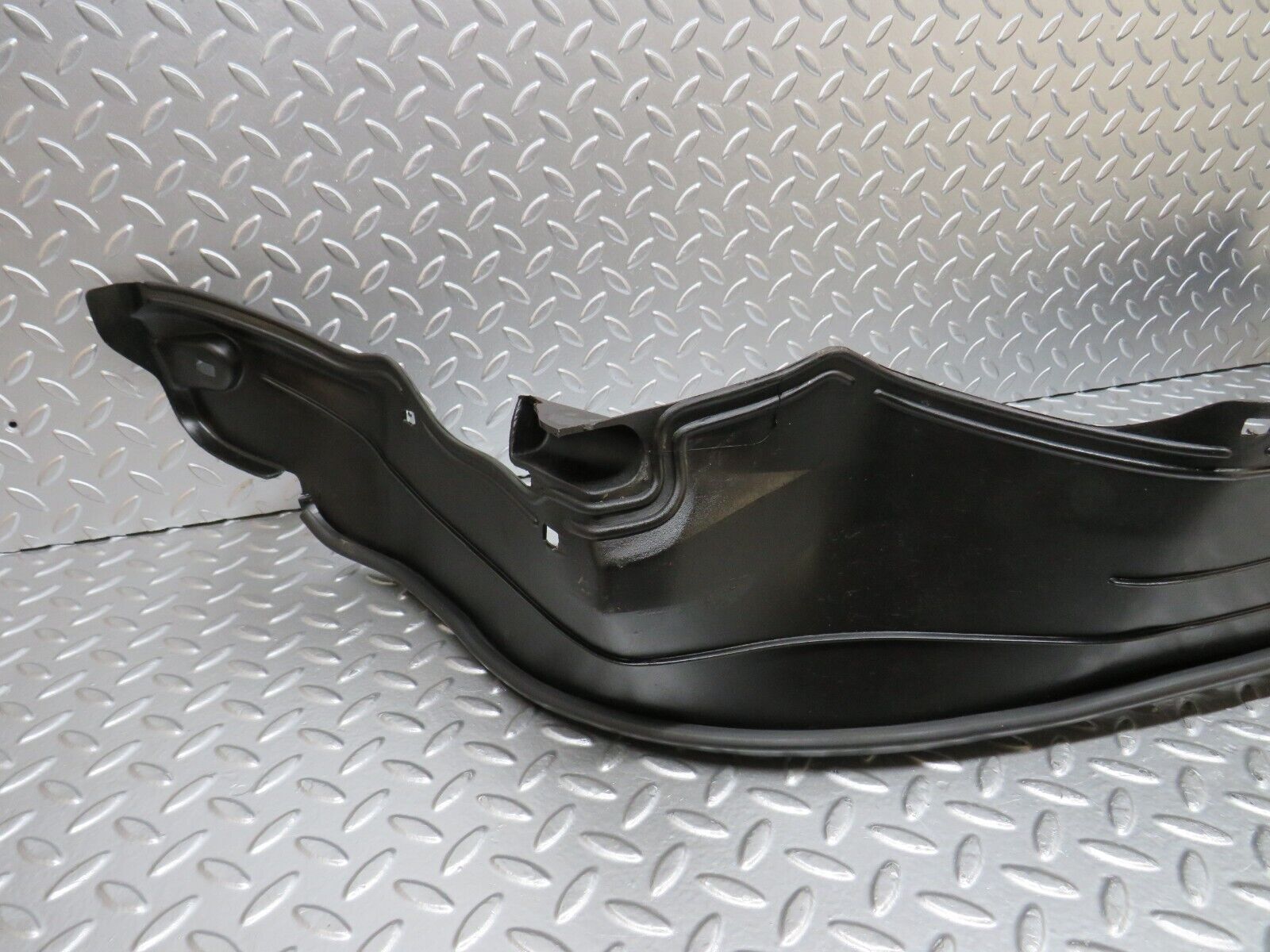 27351 Mercedes-Benz W123 280E Front Right Inner Fender Wing Splash Guard 1238841035