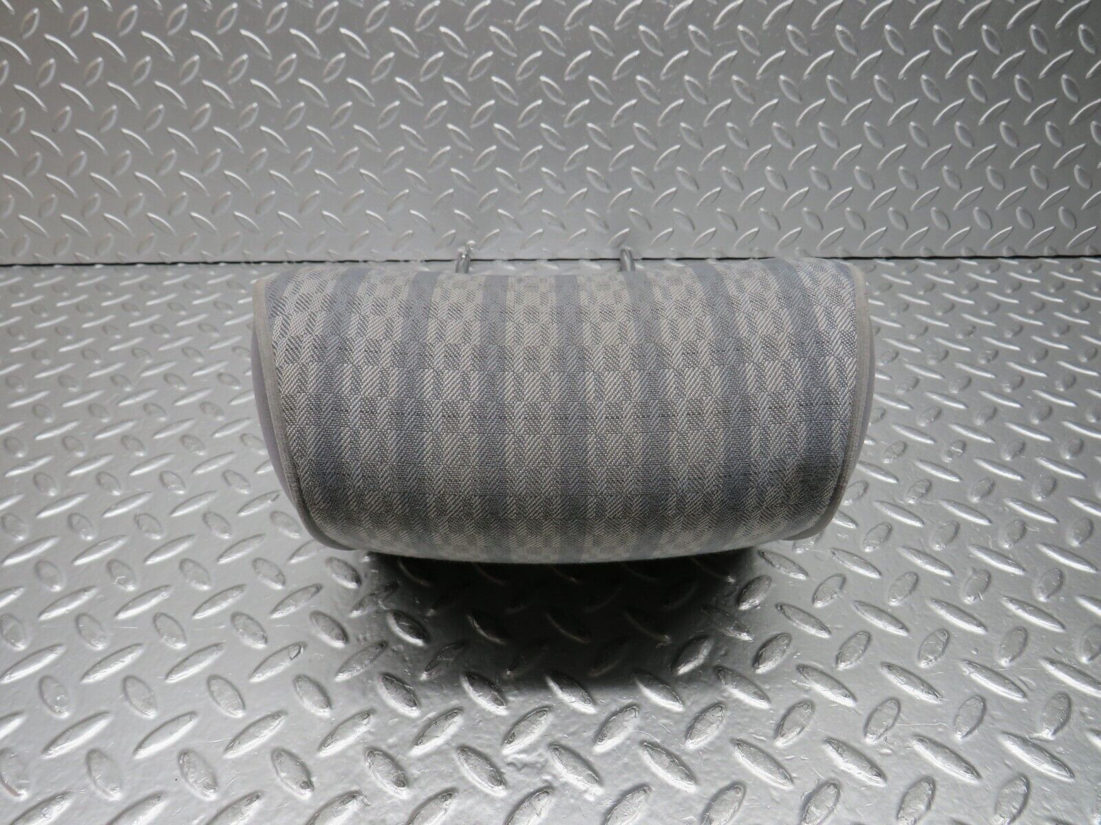 30431 Mercedes-Benz W124 230E Front Seat Headrest