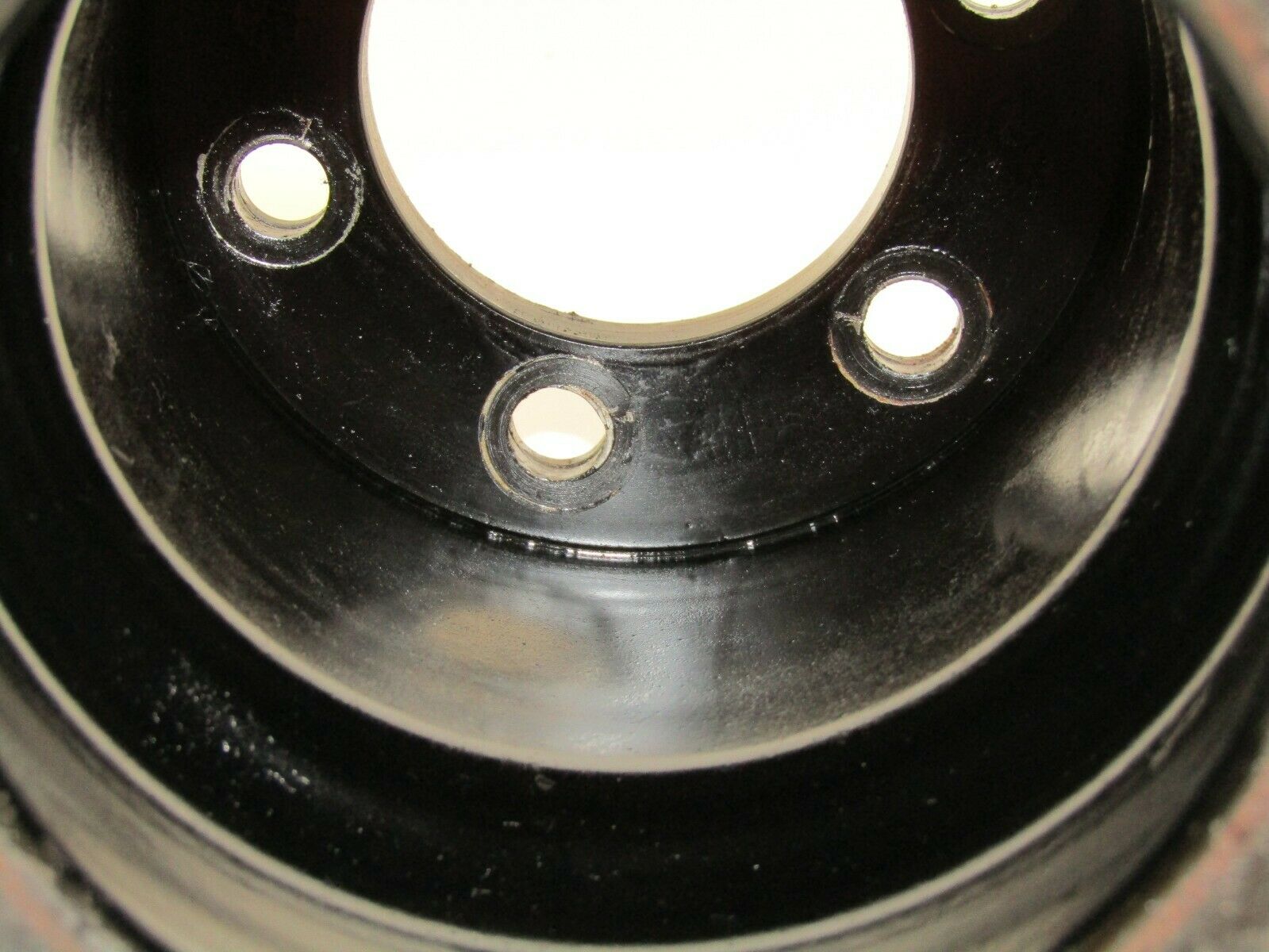 0904 Mercedes-Benz C107 350SLC Coupe Coupe Crankshaft Pulley 5 Groove