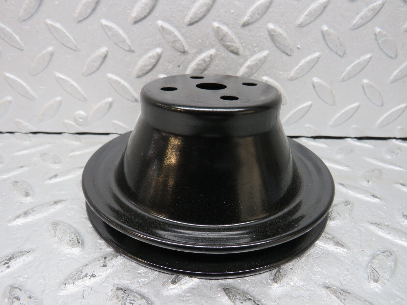 37693 Mercedes-Benz W108 280S Water Pump Pulley