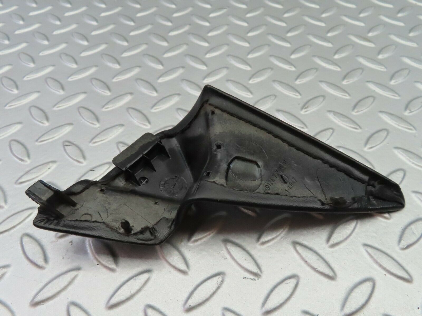 6441 Mercedes-Benz S124 E220 Wagon Inner Mirror Trim Cover Right 1247251811