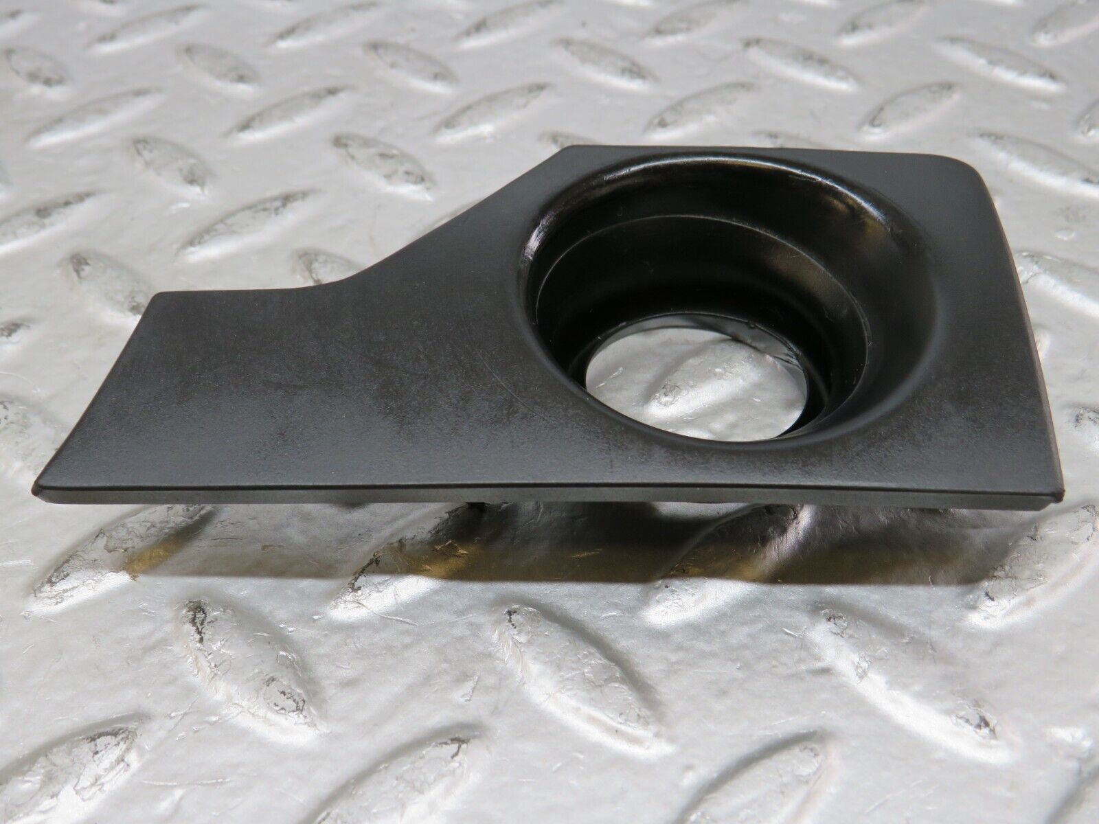 26566 Mercedes-Benz C124 220CE Coupe Ignition Switch Cover Surround 1246800165