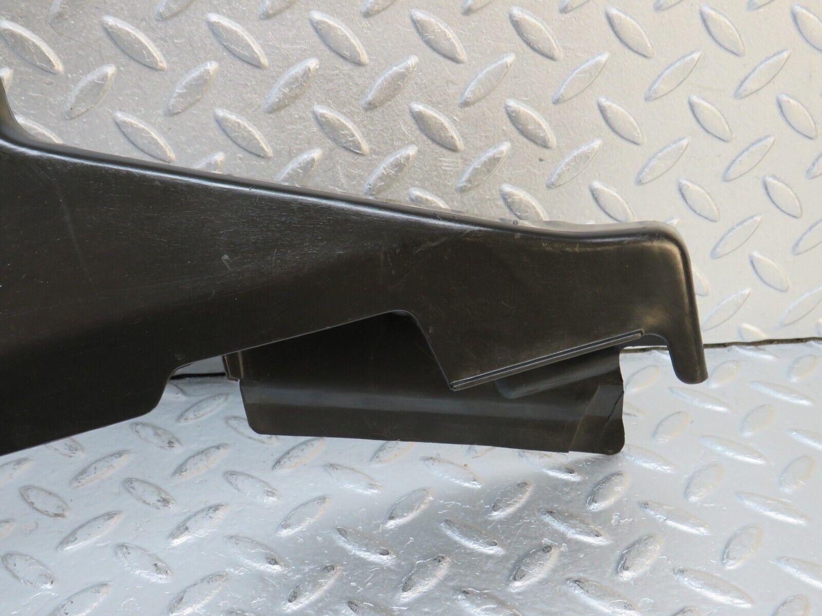 38367 Mercedes-Benz R129 280SL Coupe Windscreen Drain Channel Left Side 1296280173