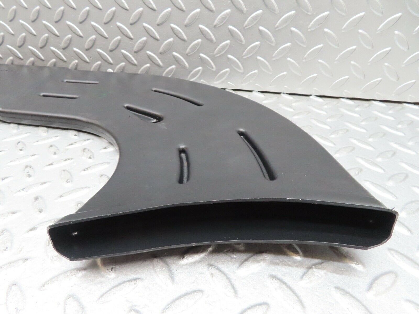 16824 Mercedes-Benz C123 280CE Coupe Heater Air Duct Left Side 1238310546