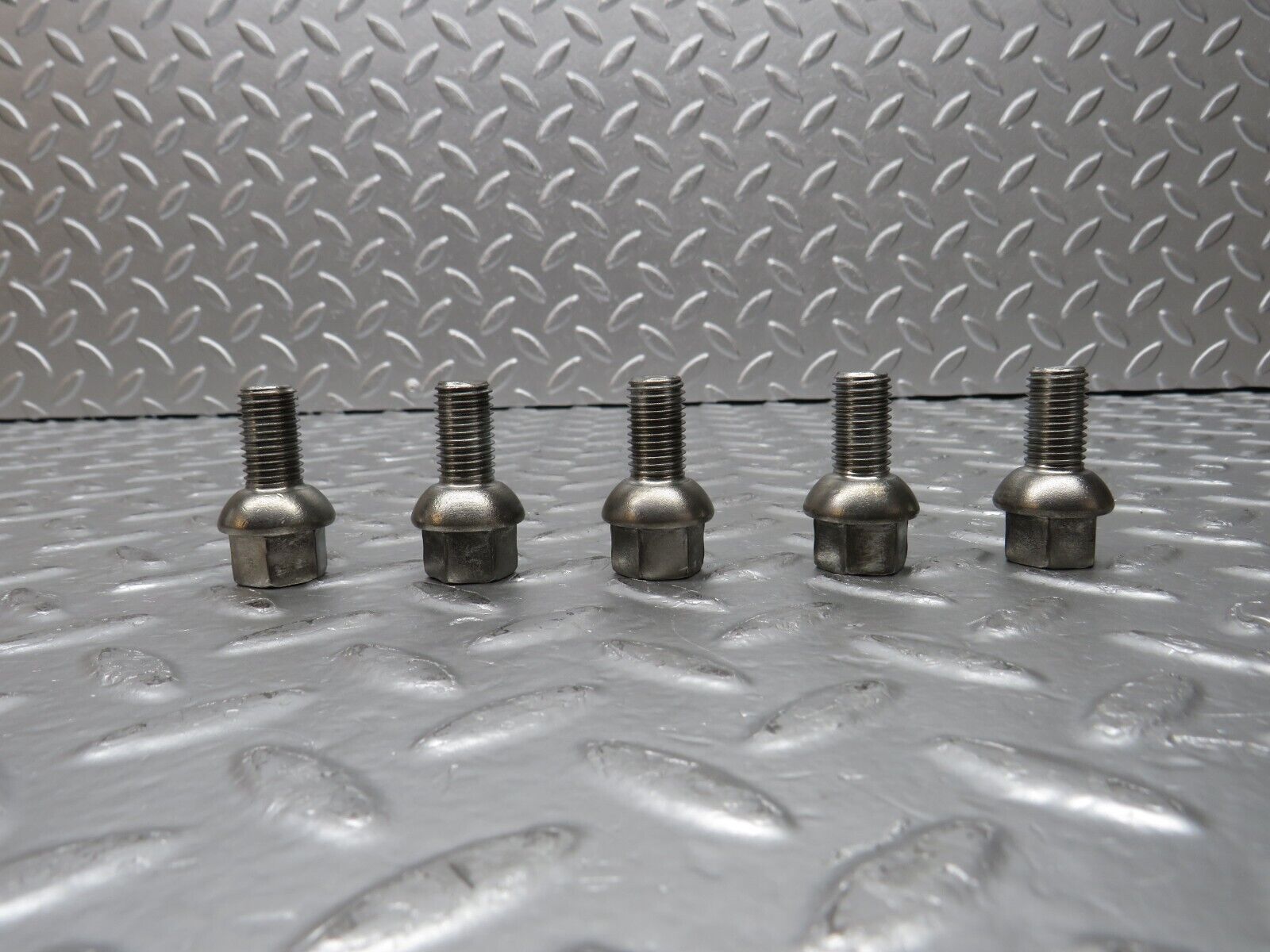 31108 Mercedes-Benz 5x Steel Wheel Lug Bolt M12x1.5