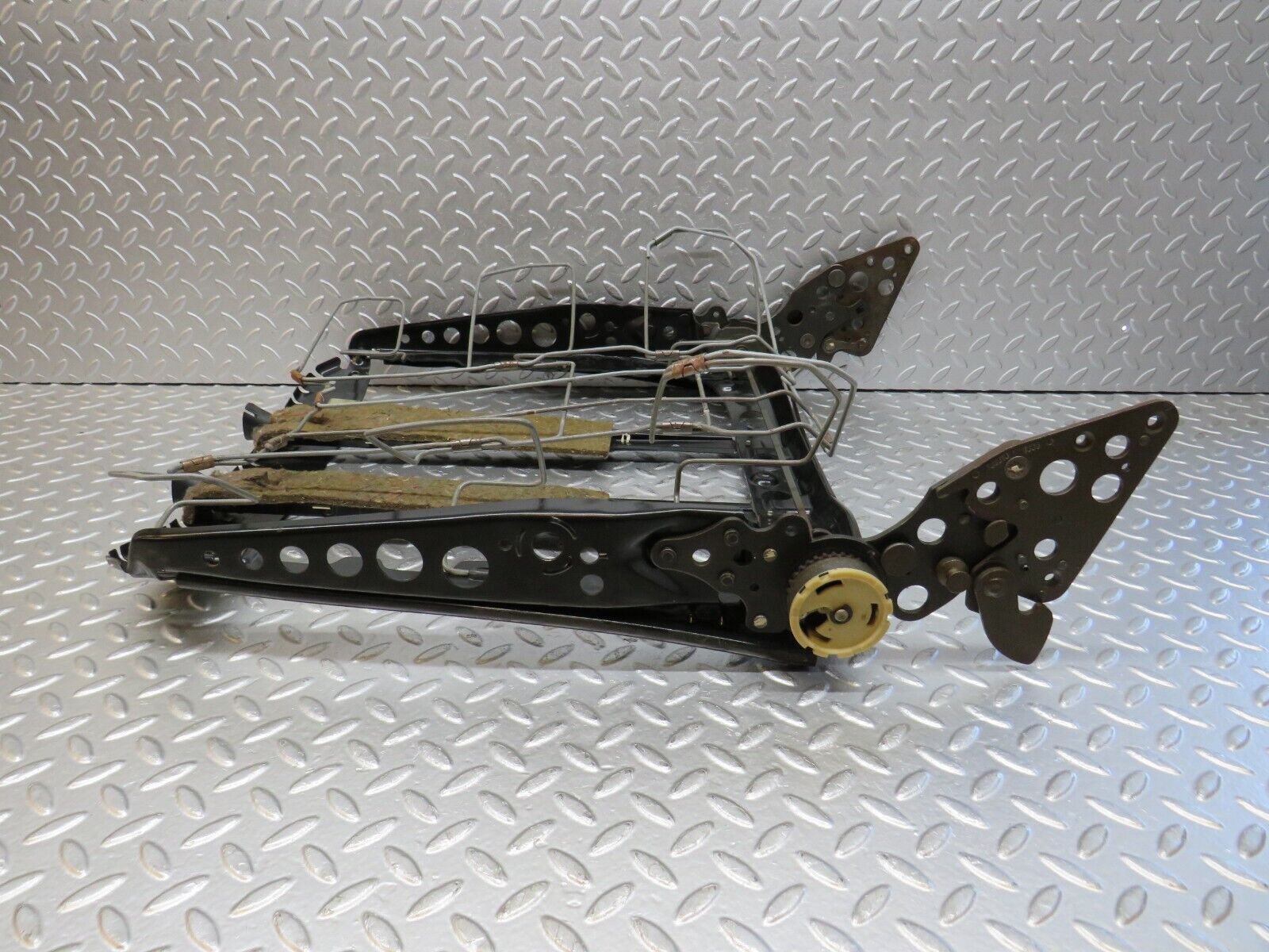 33892 Mercedes-Benz C123 230CE Coupe Front Right Driver Seat Backrest